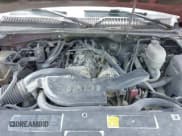 ✅ 2005 Chevrolet Suburban LT • VIN: 3GNEC16ZX5G286751 • Lot: 42828051. Listed on IAAI with 188,851 mi. Free auction sales archive from the USA and detailed vehicle history report at DreamBid. Image 6.