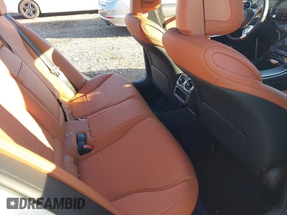 ✅ 2023 Mercedes-Benz C 300 • VIN: W1KAF4HB2PR075939 • Лот: 43353159. Опубликован ранее на IAAI с пробегом 28 356 миль. Бесплатный доступ к архиву аукционных продаж из США и подробный отчёт об истории автомобиля на DreamBid. Изображение 8.