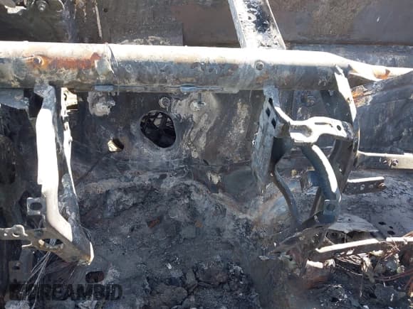 ✅ 2016 Ram 2500 Laramie • VIN: 3C6UR5FL0GG299248 • Lot: 42530578. Wystawiony na IAAI z przebiegiem Nie podano. Bezpłatny archiwum sprzedaży aukcyjnych z USA i szczegółowy raport historii pojazdu na DreamBid. Zdjęcie 11.