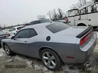 ✅ 2013 Dodge Challenger Rallye Redline • VIN: 2C3CDYAG5DH613488 • Lot: 88444115. Wystawiony na Copart z przebiegiem 126 998 mil. Bezpłatny archiwum sprzedaży aukcyjnych z USA i szczegółowy raport historii pojazdu na DreamBid. Zdjęcie 2.