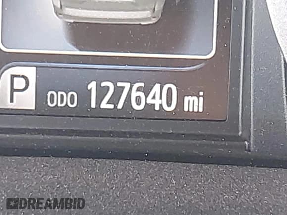 ✅ 2016 Toyota Sienna XLE • VIN: 5TDYK3DC5GS703586 • Lot: 42323587. Listed on IAAI with 127,640 mi. Free auction sales archive from the USA and detailed vehicle history report at DreamBid. Image 15.