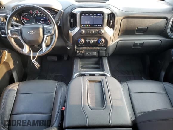 ✅ 2019 Chevrolet Silverado 1500 RST • VIN: 3GCUYEED7KG234914 • Lot: 67967214. Wystawiony na Copart z przebiegiem 30 845 mil. Bezpłatny archiwum sprzedaży aukcyjnych z USA i szczegółowy raport historii pojazdu na DreamBid. Zdjęcie 8.