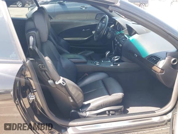 ✅ 2008 BMW 6 Series 650i • VIN: WBAEB53548CX61769 • Lot: 42563866. Listed on IAAI with 131,348 mi. Free auction sales archive from the USA and detailed vehicle history report at DreamBid. Image 5.