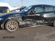 ✅ 2023 BMW 3 Series 330i • VIN: 3MW69FF08P8D42058 • Lot: 43630066. Listed on IAAI with 33,487 mi. Free auction sales archive from the USA and detailed vehicle history report at DreamBid. Image 6.