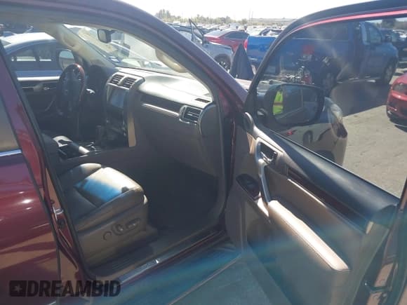 ✅ 2015 Lexus GX 460 • VIN: JTJBM7FX6F5109260 • Lot: 43570740. Listed on IAAI with 72,676 mi. Free auction sales archive from the USA and detailed vehicle history report at DreamBid. Image 5.