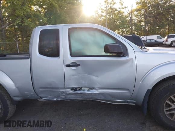 ✅ 2019 Nissan Frontier SV • VIN: 1N6AD0CW6KN748439 • Lot: 43346415. Listed on IAAI with 66,626 mi. Free auction sales archive from the USA and detailed vehicle history report at DreamBid. Image 13.