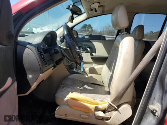 ✅ 2005 Saturn VUE • VIN: 5GZCZ53455S845919 • Lot: 49232825. Wystawiony na Copart z przebiegiem 307 130 mil. Bezpłatny archiwum sprzedaży aukcyjnych z USA i szczegółowy raport historii pojazdu na DreamBid. Zdjęcie 7.