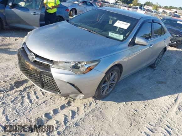 ✅ 2015 Toyota Camry SE • VIN: 4T1BF1FK7FU954389 • Lot: 43426209. Wystawiony na IAAI z przebiegiem 191 390 mil. Bezpłatny archiwum sprzedaży aukcyjnych z USA i szczegółowy raport historii pojazdu na DreamBid. Zdjęcie 2.