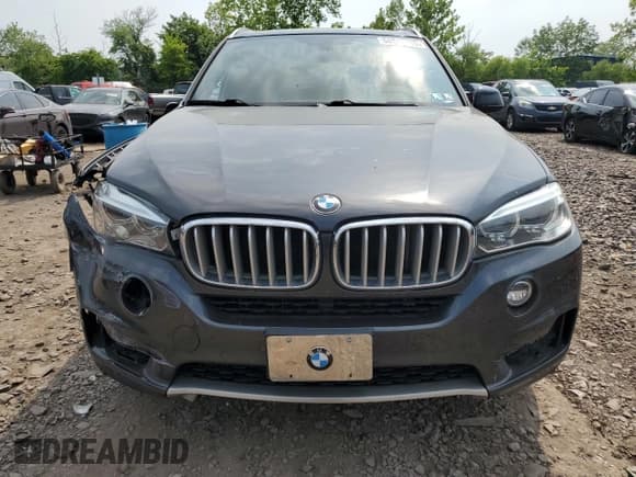 ✅ 2017 BMW X5 xDrive35i • VIN: 5UXKR0C32H0V73867 • Lot: 58542465. Listed on Copart with 96,560 mi. Free auction sales archive from the USA and detailed vehicle history report at DreamBid. Image 5.