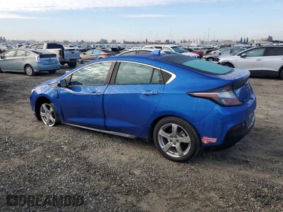✅ 2017 Chevrolet Volt LT • VIN: 1G1RC6S59HU177024 • Lot: 82844204. Wystawiony na Copart z przebiegiem 83 851 mil. Bezpłatny archiwum sprzedaży aukcyjnych z USA i szczegółowy raport historii pojazdu na DreamBid. Zdjęcie 2.