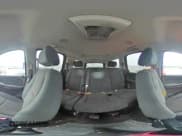 ✅ 2007 Chevrolet Suburban Commercial • VIN: 3GNGK26K17G299668 • Lot: 59481865. Wystawiony na Copart z przebiegiem 305 742 mil. Bezpłatny archiwum sprzedaży aukcyjnych z USA i szczegółowy raport historii pojazdu na DreamBid. Zdjęcie 15.