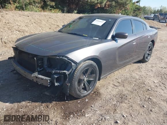 ✅ 2015 Dodge Charger SXT • VIN: 2C3CDXHG0FH901745 • Лот: 43451643. Опубликован ранее на IAAI с пробегом 133 265 миль. Бесплатный доступ к архиву аукционных продаж из США и подробный отчёт об истории автомобиля на DreamBid. Изображение 17.