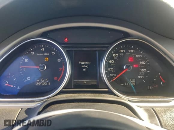 ✅ 2014 Audi Q7 S line Prestige • VIN: WA1DGAFE8ED017922 • Lot: 94407075. Wystawiony na Copart z przebiegiem 117 789 mil. Bezpłatny archiwum sprzedaży aukcyjnych z USA i szczegółowy raport historii pojazdu na DreamBid. Zdjęcie 9.