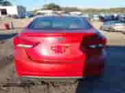 2016 Hyundai Elantra SE z VIN KMHDH4AE3GU477435, wystawiony jako IAAI lot #43471512 z przebiegiem 79 581 mil mil oraz . Historia ofert i sprzedaży dostępna na DreamBid. Obrazek 16.