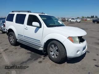 ✅ 2012 Nissan Pathfinder SV • VIN: 5N1AR1NB7CC600250 • Лот: 42849853. Опубликован ранее на IAAI с пробегом 120 423 миль. Бесплатный доступ к архиву аукционных продаж из США и подробный отчёт об истории автомобиля на DreamBid. Изображение 1.