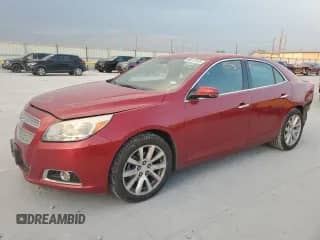 2013 Chevrolet Malibu LTZ z VIN 1G11H5SAXDF268419, wystawiony jako Copart lot #89612035 z przebiegiem 252 406 mil mil oraz Szkoda całkowita • Salvage title. Historia ofert i sprzedaży dostępna na DreamBid. Obrazek 1.