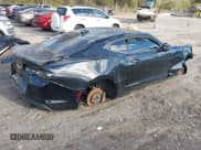 ✅ 2019 Chevrolet Camaro 1SS • VIN: 1G1FE1R70K0119793 • Lot: 40948144. Wystawiony na IAAI z przebiegiem 109 201 mil. Bezpłatny archiwum sprzedaży aukcyjnych z USA i szczegółowy raport historii pojazdu na DreamBid. Zdjęcie 4.