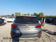 ✅ 2019 Hyundai Santa Fe Limited • VIN: 5NMS53AD2KH062449 • Lot: 43330114. Listed on IAAI with 85,838 mi. Free auction sales archive from the USA and detailed vehicle history report at DreamBid. Image 17.