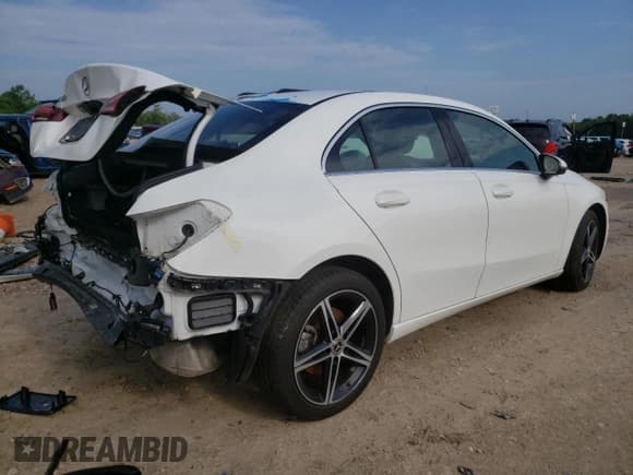 ✅ 2019 Mercedes-Benz A 220 • VIN: WDD3G4EB0KW005537 • Лот: 64145953. Опубликован ранее на Copart с пробегом Не указан. Бесплатный доступ к архиву аукционных продаж из США и подробный отчёт об истории автомобиля на DreamBid. Изображение 3.