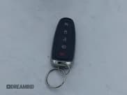 ✅ 2018 Ford C-Max Titanium • VIN: 1FADP5DU4JL105072 • Lot: 42110522. Wystawiony na IAAI z przebiegiem 93 176 mil. Bezpłatny archiwum sprzedaży aukcyjnych z USA i szczegółowy raport historii pojazdu na DreamBid. Zdjęcie 11.