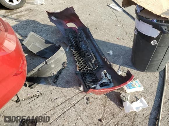 ✅ 2012 Hyundai Accent GLS • VIN: KMHCU4AE3CU228182 • Лот: 70988074. Опубликован ранее на Copart с пробегом 89 982 миль. Бесплатный доступ к архиву аукционных продаж из США и подробный отчёт об истории автомобиля на DreamBid. Изображение 12.