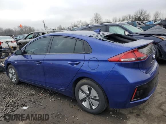 ✅ 2019 Hyundai Ioniq Blue • VIN: KMHC65LC0KU109564 • Lot: 88425585. Wystawiony na Copart z przebiegiem 52 119 mil. Bezpłatny archiwum sprzedaży aukcyjnych z USA i szczegółowy raport historii pojazdu na DreamBid. Zdjęcie 2.
