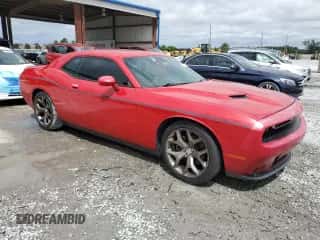 2016 Dodge Challenger SXT Plus z VIN 2C3CDZAG0GH306885, wystawiony jako Copart lot #80127905 z przebiegiem 87 933 mil mil oraz Szkoda całkowita • Salvage title. Historia ofert i sprzedaży dostępna na DreamBid. Obrazek 4.