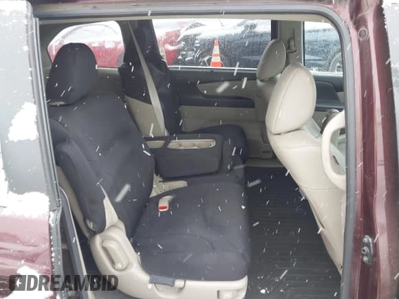 ✅ 2012 Honda Odyssey EX-L • VIN: 5FNRL5H60CB072522 • Lot: 43631967. Listed on IAAI with 60,937 mi. Free auction sales archive from the USA and detailed vehicle history report at DreamBid. Image 8.