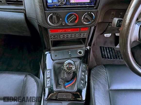 ✅ 1996 BMW M3 • VIN: WBABK72010ET51203 • Лот: 95624095. Опубликован ранее на Copart с пробегом 189 119 миль. Бесплатный доступ к архиву аукционных продаж из США и подробный отчёт об истории автомобиля на DreamBid. Изображение 11.