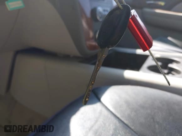 ✅ 2007 Chevrolet Suburban LTZ • VIN: 1GNFK16347J216490 • Lot: 43051041. Listed on IAAI with 160,360 mi. Free auction sales archive from the USA and detailed vehicle history report at DreamBid. Image 11.