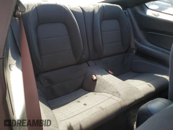 ✅ 2016 Ford Mustang V6 • VIN: 1FA6P8AM9G5236512 • Lot: 80853765. Listed on Copart with 42,219 mi. Free auction sales archive from the USA and detailed vehicle history report at DreamBid. Image 10.