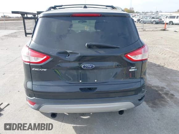 ✅ 2013 Ford Escape SE • VIN: 1FMCU9GX8DUA29040 • Lot: 43583203. Wystawiony na IAAI z przebiegiem 174 594 mil. Bezpłatny archiwum sprzedaży aukcyjnych z USA i szczegółowy raport historii pojazdu na DreamBid. Zdjęcie 16.