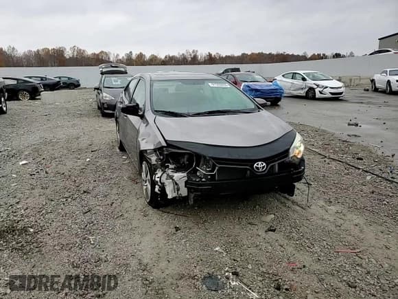 ✅ 2014 Toyota Corolla LE Eco • VIN: 2T1BPRHE3EC128240 • Lot: 91553855. Wystawiony na Copart z przebiegiem 181 605 mil. Bezpłatny archiwum sprzedaży aukcyjnych z USA i szczegółowy raport historii pojazdu na DreamBid. Zdjęcie 14.