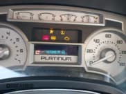 ✅ 2010 Ford F-150 XL • VIN: 1FTFW1CV3AFC56489 • Lot: 43645887. Wystawiony na IAAI z przebiegiem 167 245 mil. Bezpłatny archiwum sprzedaży aukcyjnych z USA i szczegółowy raport historii pojazdu na DreamBid. Zdjęcie 7.