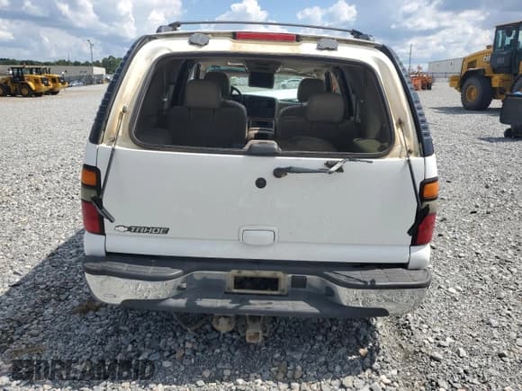 ✅ 2006 Chevrolet Tahoe LT • VIN: 1GNEC13Z76R144556 • Lot: 66041275. Listed on Copart with 295,015 mi. Free auction sales archive from the USA and detailed vehicle history report at DreamBid. Image 6.
