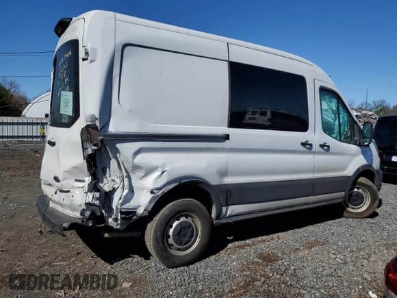 ✅ 2022 Ford Transit Cargo • VIN: 1FTBR1C89NKA67892 • Лот: 49484705. Опубликован ранее на Copart с пробегом 76 174 миль. Бесплатный доступ к архиву аукционных продаж из США и подробный отчёт об истории автомобиля на DreamBid. Изображение 3.