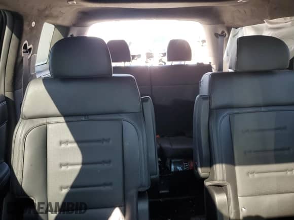 2024 Hyundai Santa Fe Calligraphy с VIN 5NMP5DGL6RH030088, выставлен на аукционе Copart как лот 48464165 с пробегом 10 219 миль миль и Списание • Salvage title. История ставок и продаж доступна на DreamBid. Изображение 10.