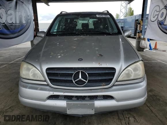 ✅ 2003 Mercedes-Benz M 350 • VIN: 4JGAB57EX3A408318 • Lot: 53401985. Listed on Copart with 179,045 mi. Free auction sales archive from the USA and detailed vehicle history report at DreamBid. Image 5.