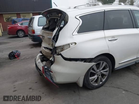 ✅ 2015 Infiniti QX60 • VIN: 5N1AL0MM3FC533942 • Lot: 41334022. Listed on IAAI with 101,244 mi. Free auction sales archive from the USA and detailed vehicle history report at DreamBid. Image 6.
