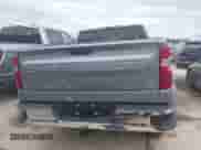 2026 Chevrolet Silverado 1500 LT z VIN 3GCUKDED5TG116874, wystawiony jako IAAI lot #43568713 z przebiegiem 1 845 mil mil oraz . Historia ofert i sprzedaży dostępna na DreamBid. Obrazek 17.