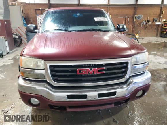 ✅ 2003 GMC Sierra 1500 SLE • VIN: 1GTEK19TX3E111729 • Lot: 94045355. Listed on Copart with 236,928 mi. Free auction sales archive from the USA and detailed vehicle history report at DreamBid. Image 5.