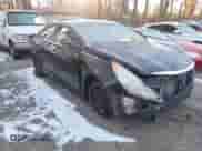 2012 Hyundai Sonata SE with VIN 5NPEC4AC0CH456245, listed as a IAAI auction lot 41385574 with 134,976 mi miles and . Bid and sale history available at DreamBid. Image 1.