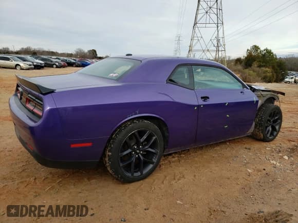 ✅ 2019 Dodge Challenger SXT • VIN: 2C3CDZAG3KH661543 • Lot: 38336674. Wystawiony na Copart z przebiegiem 48 826 mil. Bezpłatny archiwum sprzedaży aukcyjnych z USA i szczegółowy raport historii pojazdu na DreamBid. Zdjęcie 3.