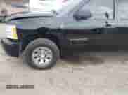 ✅ 2011 Chevrolet Silverado 1500 LS • VIN: 3GCPKREA1BG249193 • Lot: 43594728. Wystawiony na IAAI z przebiegiem 79 667 mil mil. Skorzystaj z bezpłatnego archiwum sprzedaży aukcyjnych z USA i zobacz szczegółowy raport historii pojazdu na DreamBid. Zdjęcie 18.