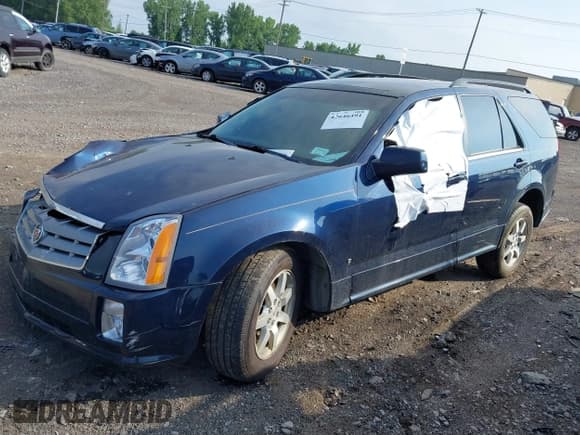 ✅ 2007 Cadillac SRX • VIN: 1GYEE637X70180207 • Лот: 42646491. Опубликован ранее на IAAI с пробегом 191 519 миль. Бесплатный доступ к архиву аукционных продаж из США и подробный отчёт об истории автомобиля на DreamBid. Изображение 17.
