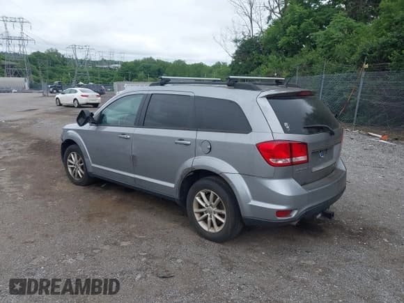 ✅ 2017 Dodge Journey SXT • VIN: 3C4PDDBG8HT577782 • Lot: 42409731. Wystawiony na IAAI z przebiegiem 136 618 mil. Bezpłatny archiwum sprzedaży aukcyjnych z USA i szczegółowy raport historii pojazdu na DreamBid. Zdjęcie 3.
