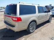 ✅ 2017 Lincoln Navigator • VIN: 5LMJJ3HT9HEL12097 • Lot: 42016473. Wystawiony na IAAI z przebiegiem 132 476 mil. Bezpłatny archiwum sprzedaży aukcyjnych z USA i szczegółowy raport historii pojazdu na DreamBid. Zdjęcie 4.