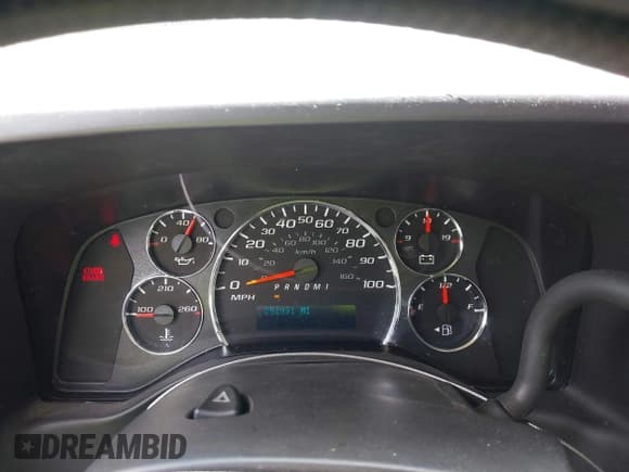 ✅ 2016 Chevrolet Express Cargo • VIN: 1GCWGAFF8G1249934 • Lot: 42457767. Wystawiony na IAAI z przebiegiem 252 991 mil. Bezpłatny archiwum sprzedaży aukcyjnych z USA i szczegółowy raport historii pojazdu na DreamBid. Zdjęcie 7.