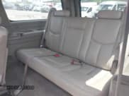 ✅ 2004 Chevrolet Suburban LT • VIN: 1GNFK16Z44J177576 • Lot: 42469659. Listed on IAAI with 272,849 mi. Free auction sales archive from the USA and detailed vehicle history report at DreamBid. Image 12.