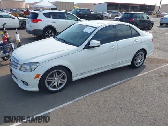 ✅ 2008 Mercedes-Benz C 350 Sport • VIN: WDDGF56X68R019132 • Lot: 43359392. Listed on IAAI with 124,048 mi. Free auction sales archive from the USA and detailed vehicle history report at DreamBid. Image 2.